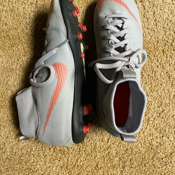 Nike turf shoes cleats 5.5 Youth lacrosse - Picture 1 of 4